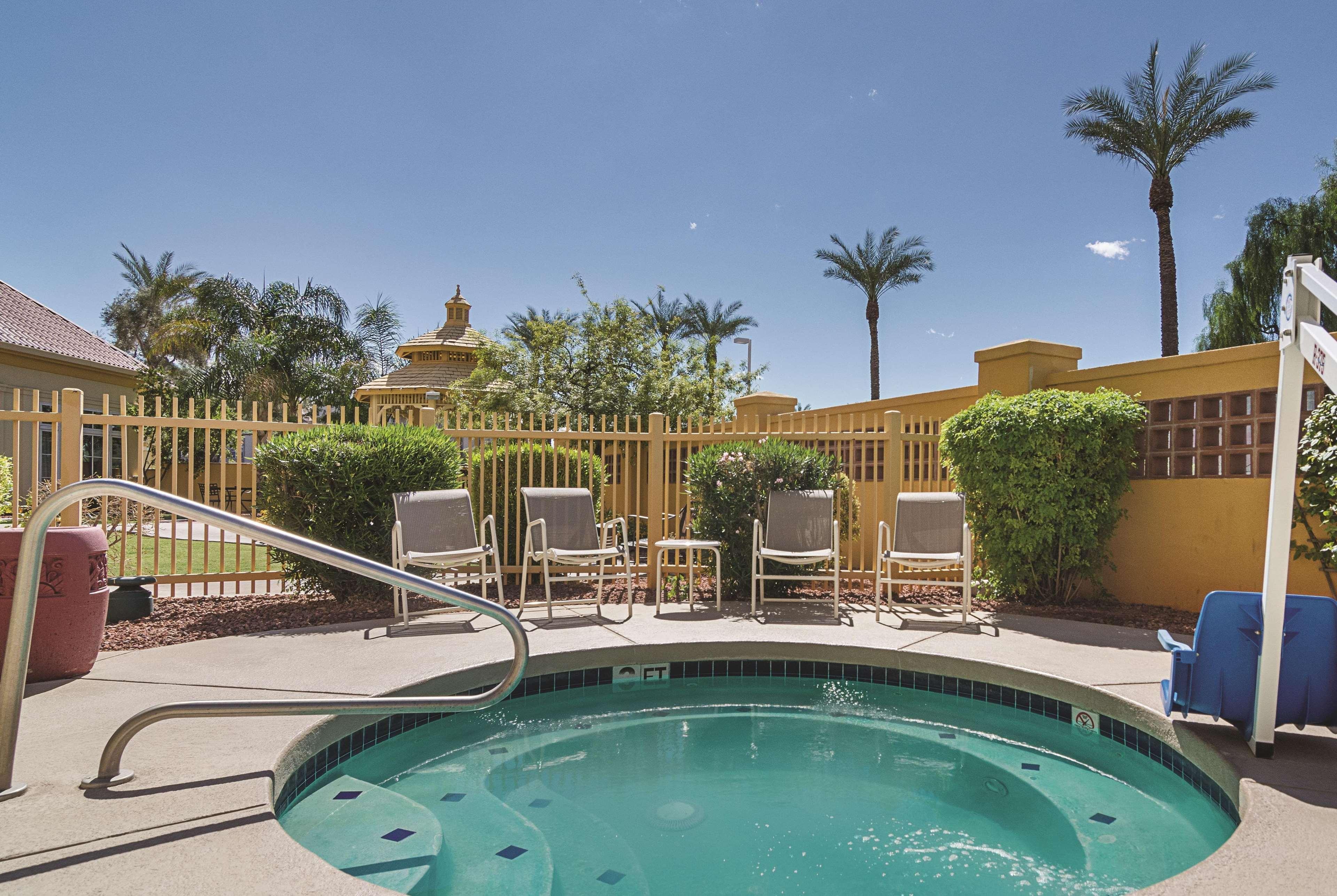 La Quinta By Wyndham Phoenix Mesa West Exterior photo